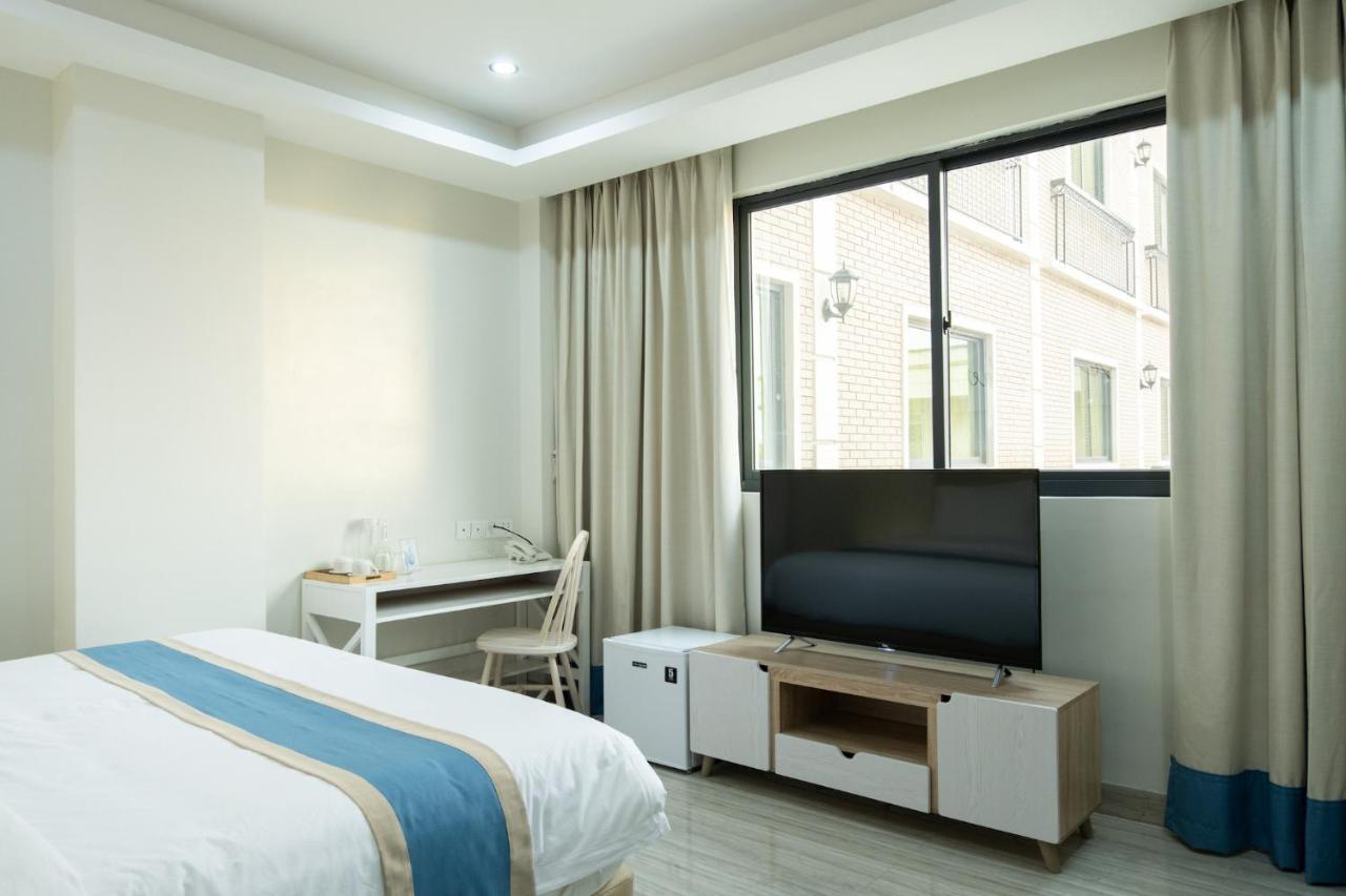 Hampton Suites Davao Ngoại thất bức ảnh